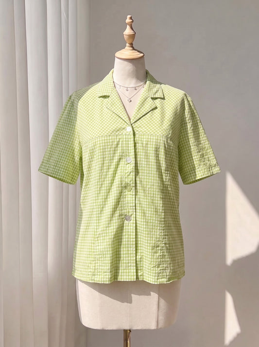 Casual Plaid Top with Short Sleeves and Collar