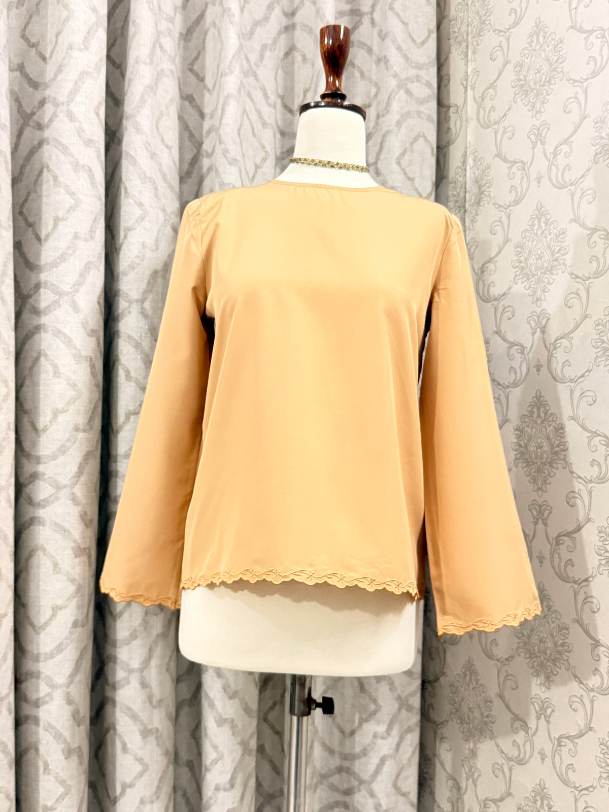 Solid Brown Top with Scalloped Edge Trim