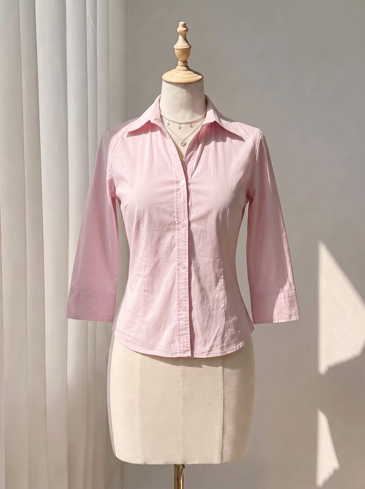 Fitted Pink Office Shirt with Front Buttons