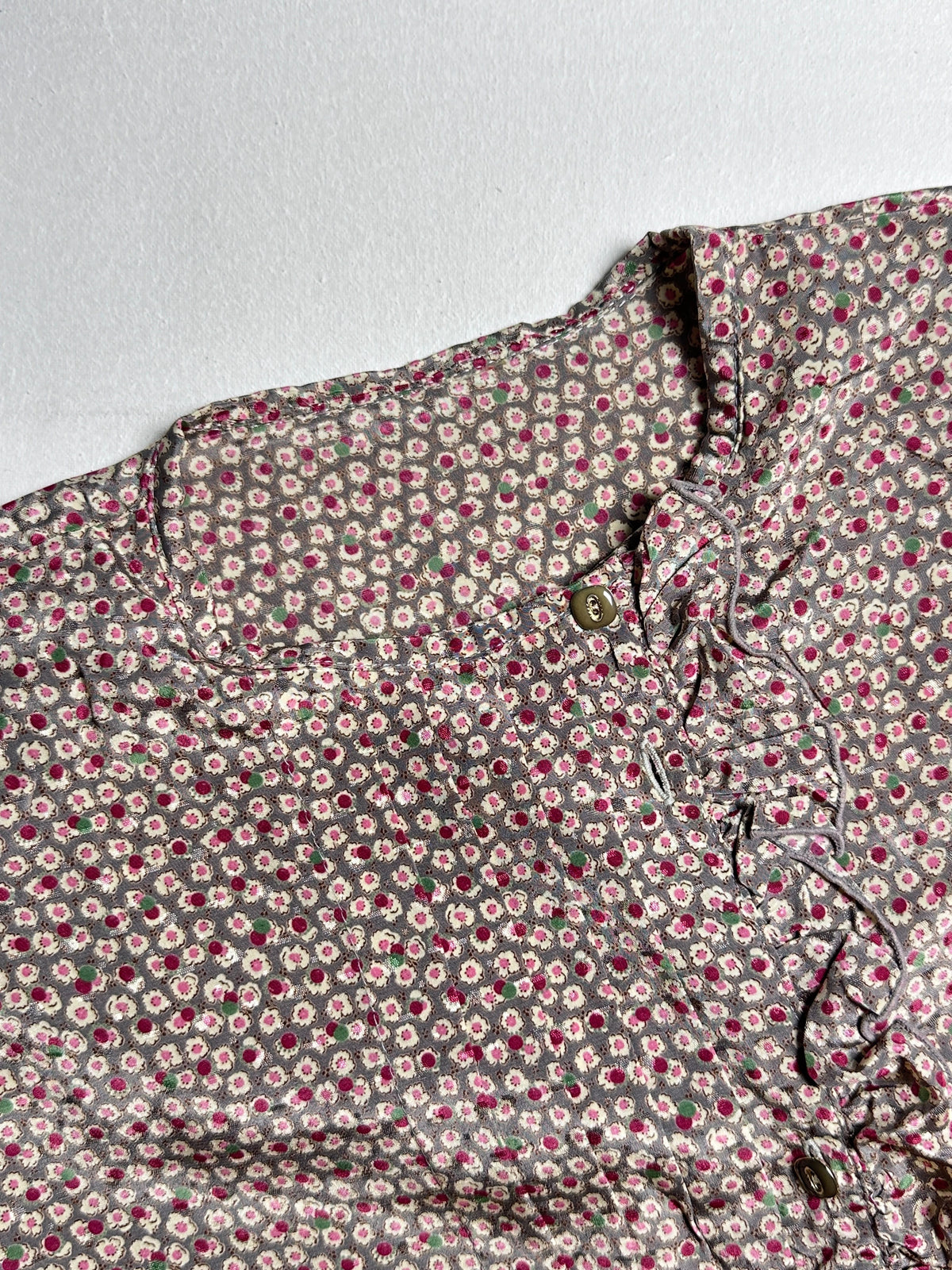 Vintage Daisy Print Tie-Waist Shirt