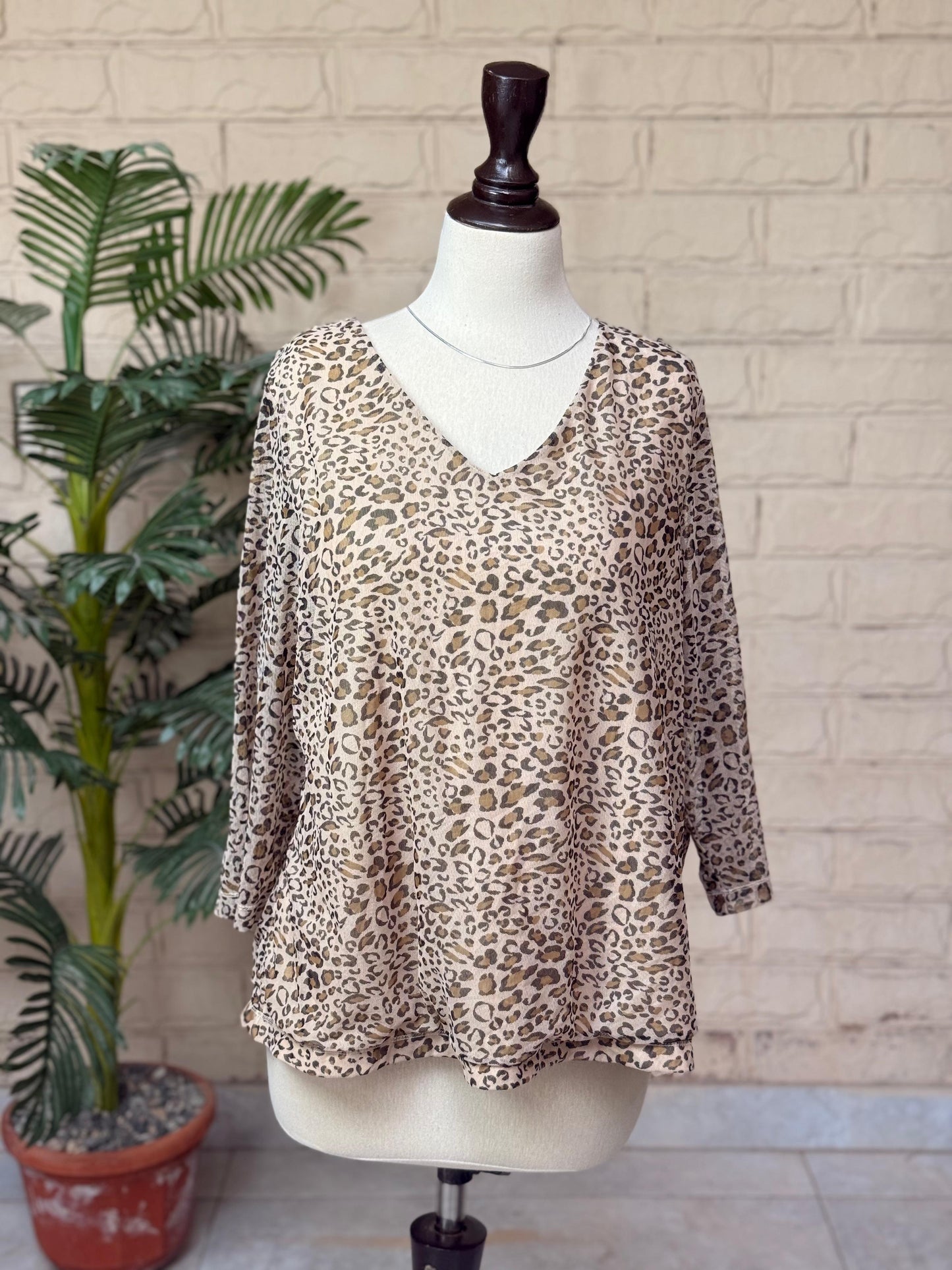 Brand: Avenue