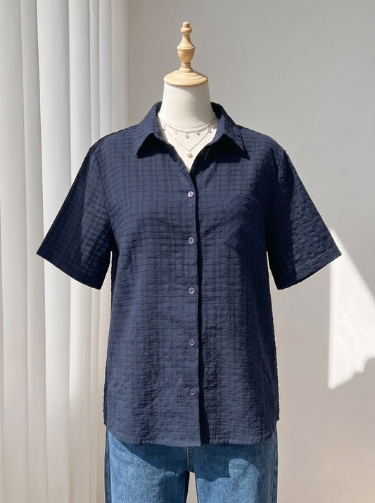 Navy Textured Grid Short-Sleeve Button-Down Shirt
