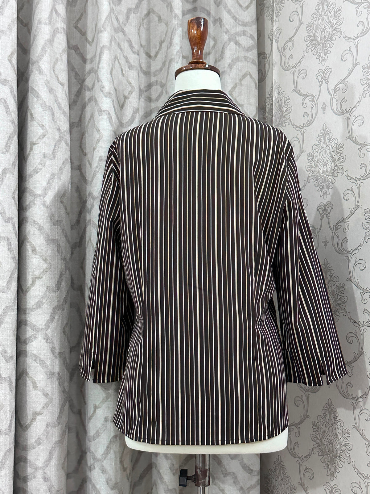 Chic Vertical Pinstripe V-Neck Shirt with 3/4 Bell Sleeves