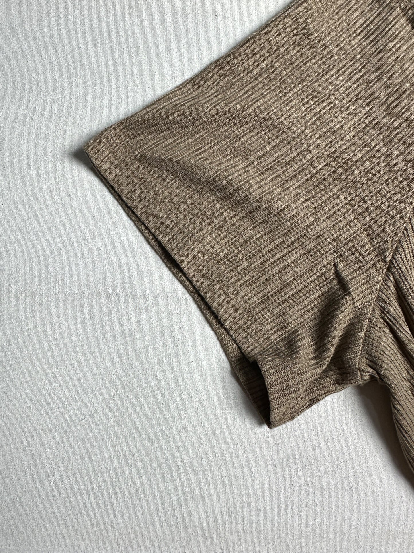 Dusty Mauve Ribbed Short-Sleeve V-Neck Top