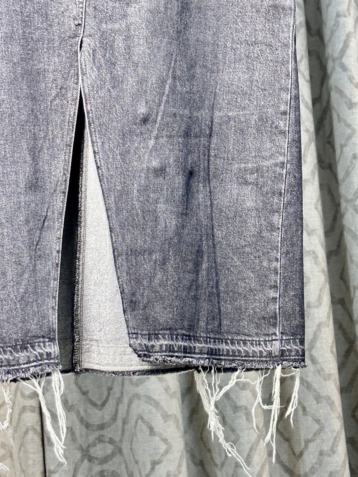High-Waisted Dark Grey Denim Long Skirt with Raw Hem