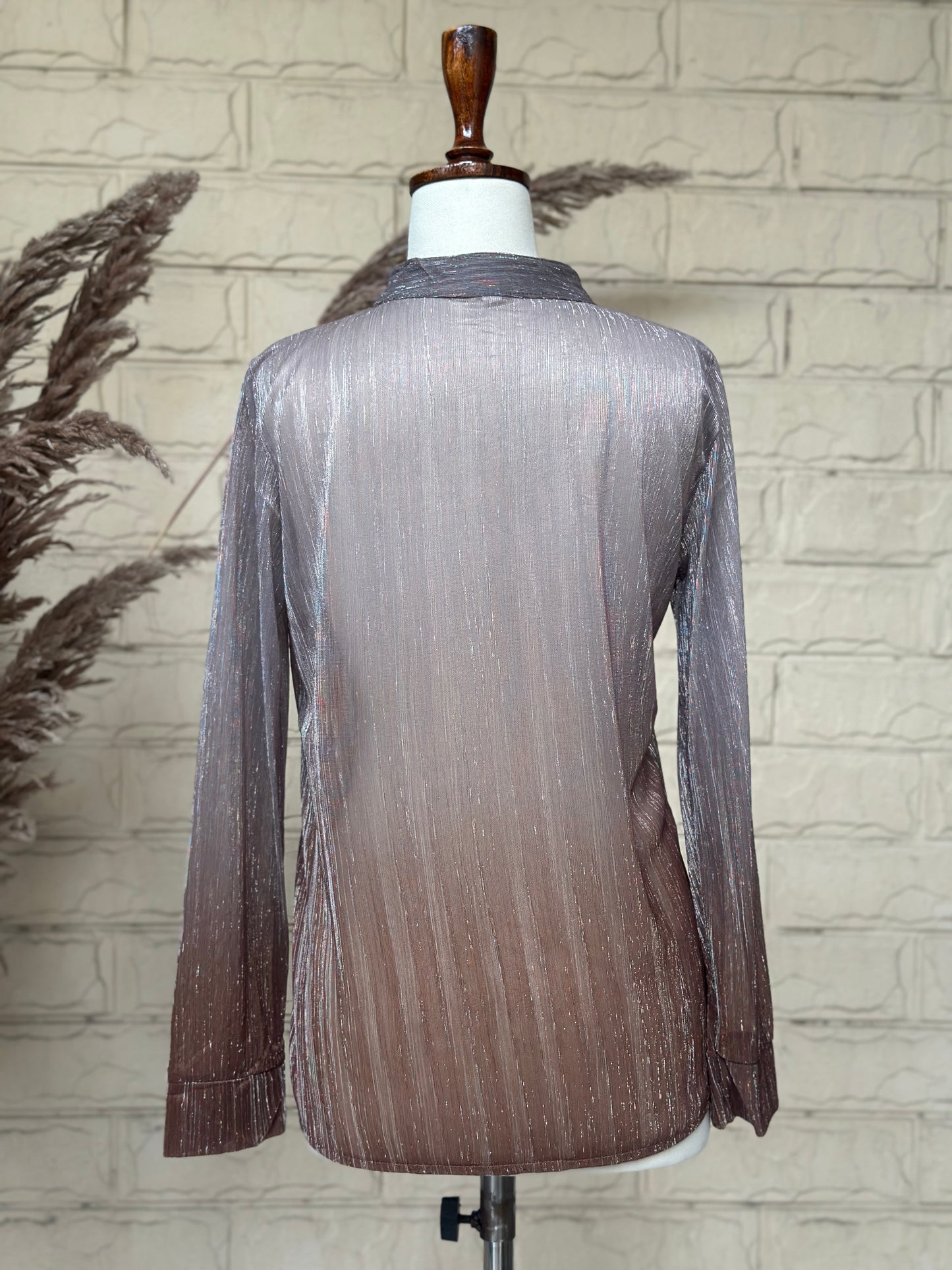 Mauve Metallic Plissé Keyhole Shimmery Top