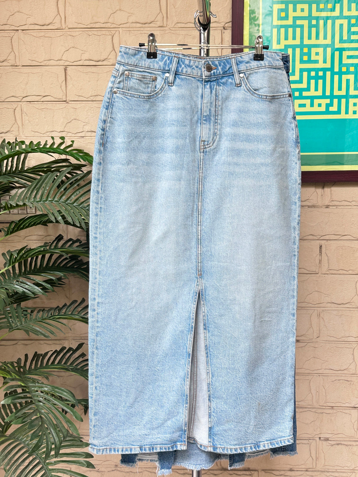 Classic Light Wash Front-Slit Denim Skirt