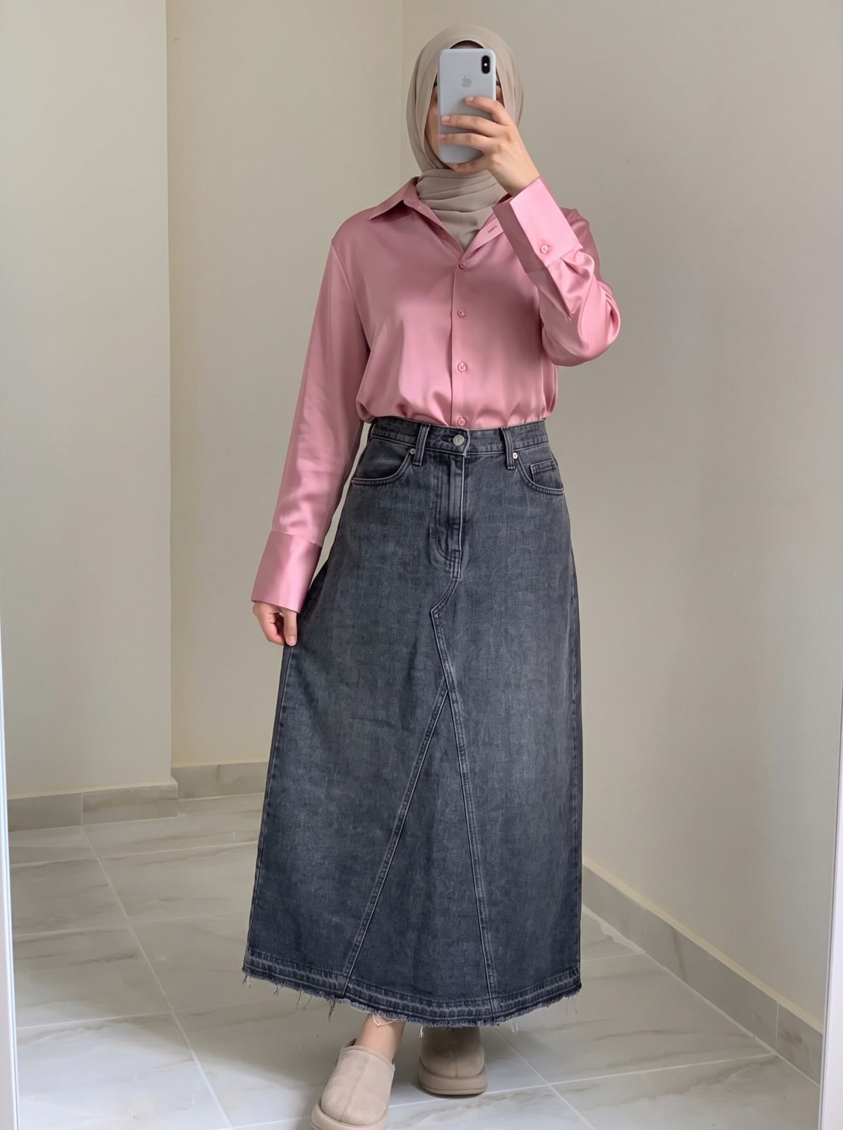 High-Waisted Dark Grey Denim Long Skirt with Raw Hem