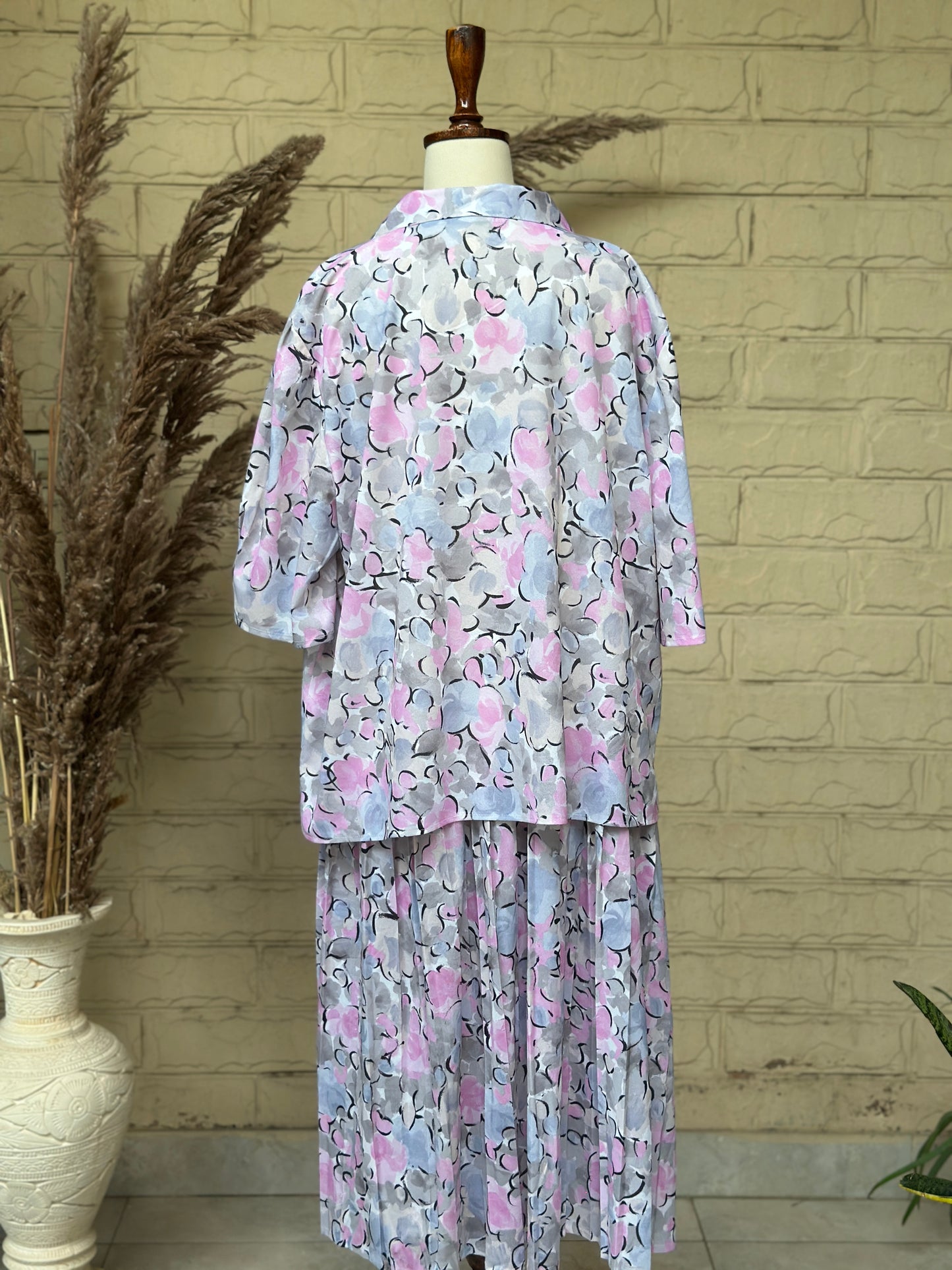 Pastel Floral Two-Piece Short-Sleeve Top and Skirt Set