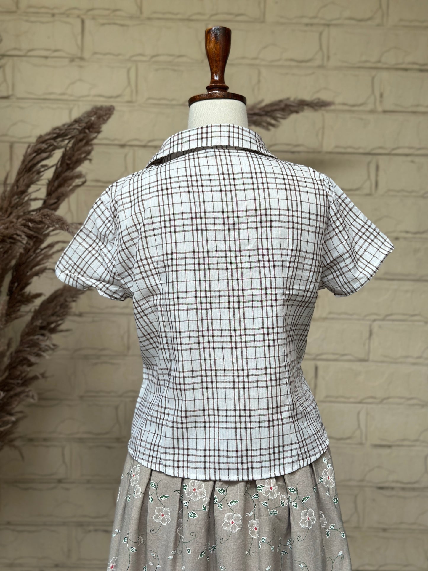 Vintage Plaid Short-Sleeve Button-Down Top