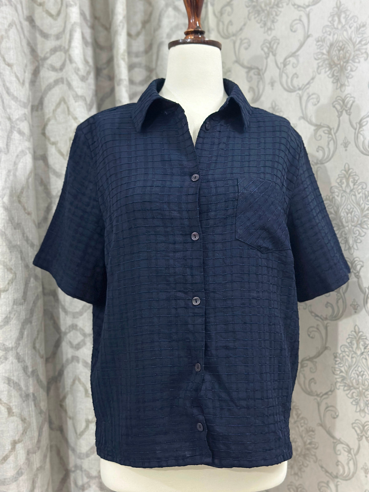 Navy Textured Grid Short-Sleeve Button-Down Shirt
