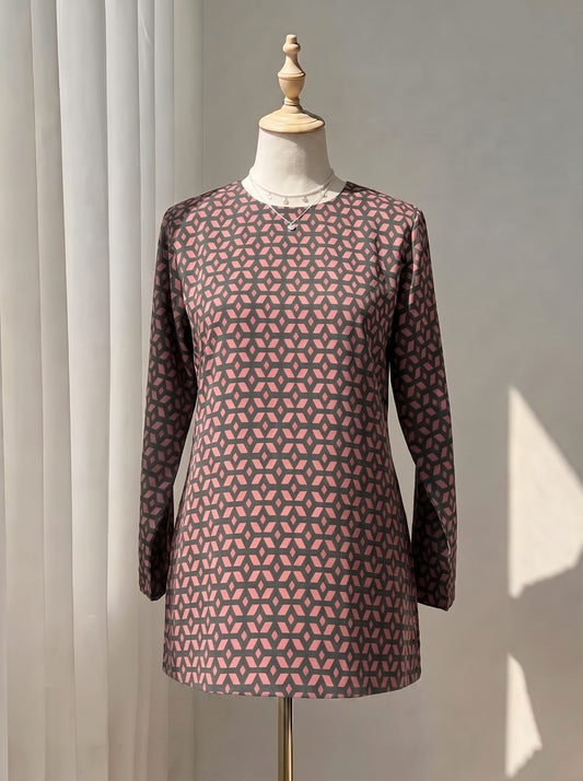 Geometric Geometric Print Long Sleeve Top – Pink & Charcoal Crewneck Tunic Blouse