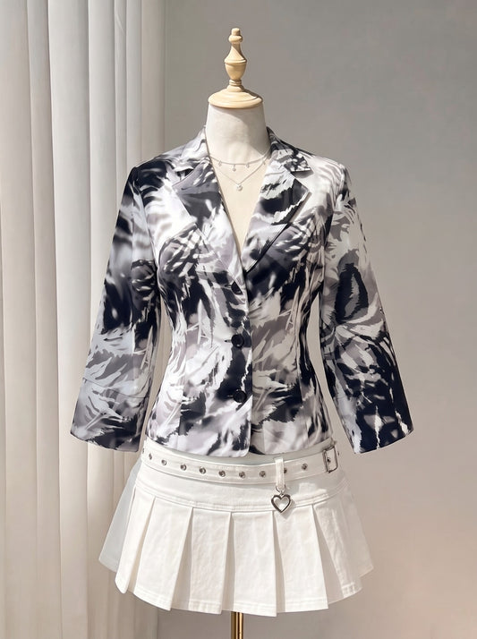 Monochromatic Abstract Ink-Print Tailored Blazer Top
