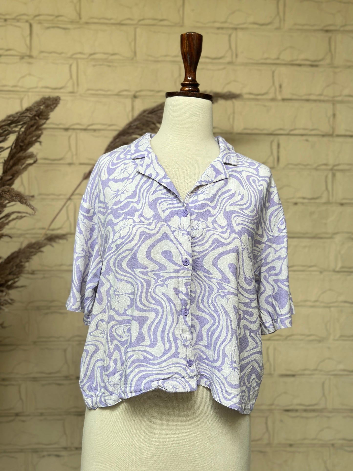Lilac & White Psychedelic Swirl Floral Resort Shirt